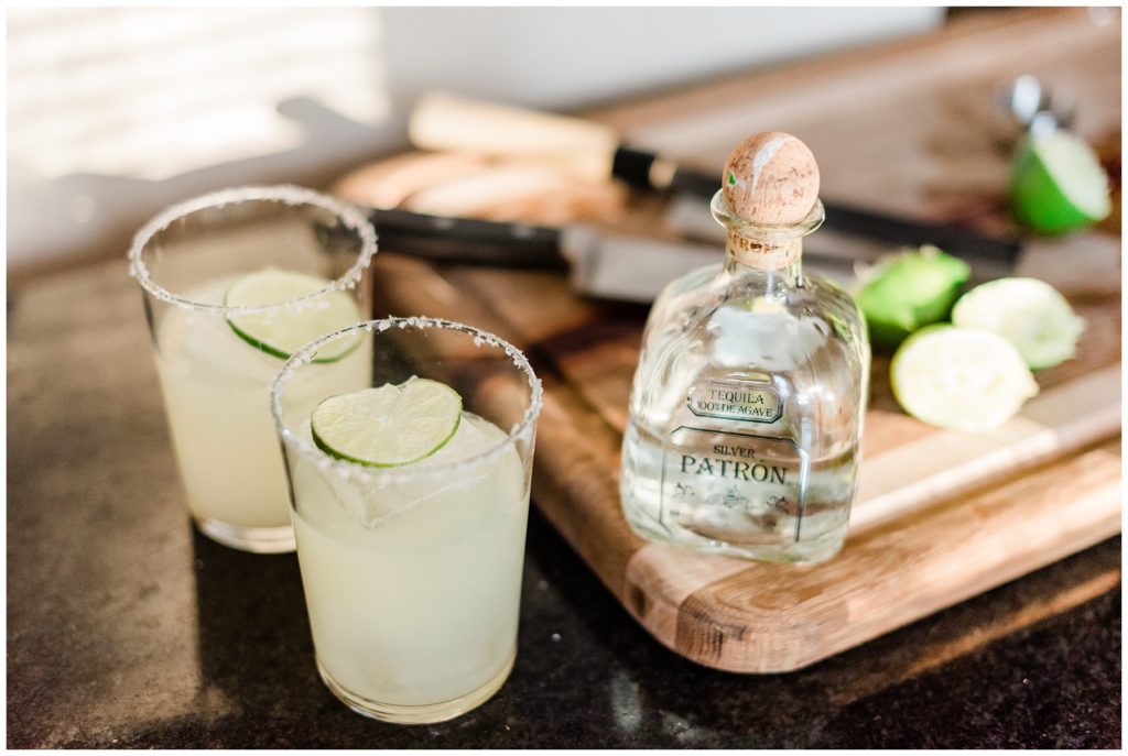 Margaritas with lime slice